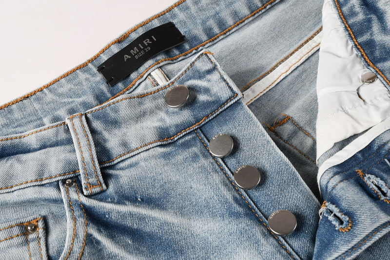 AMIRI Jeans A8920
