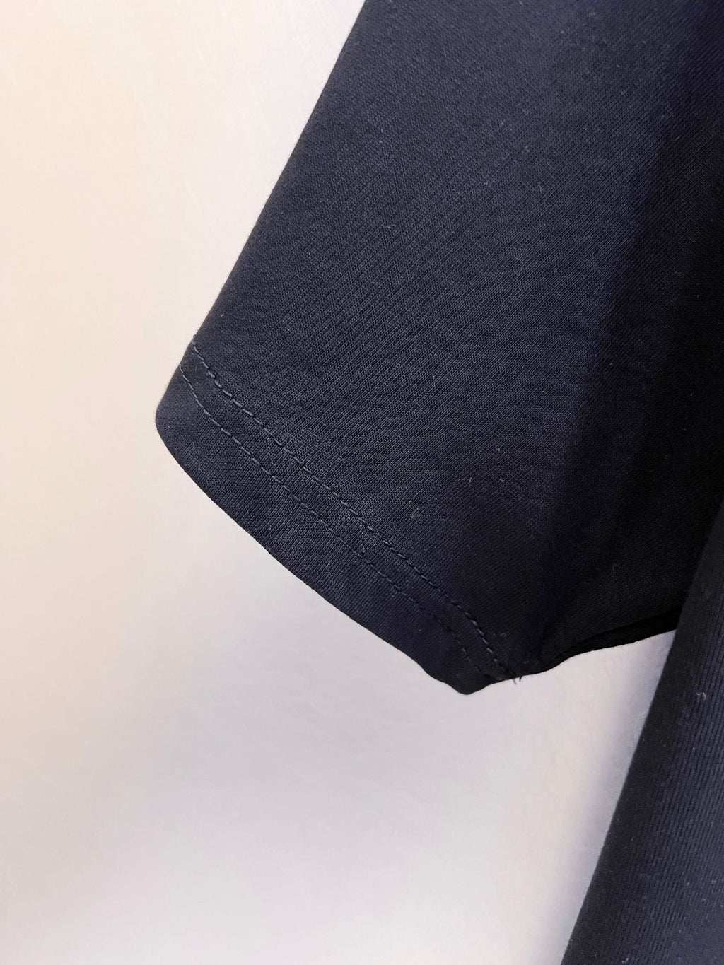 OFF-WHITE Arrow Print T-Shirts