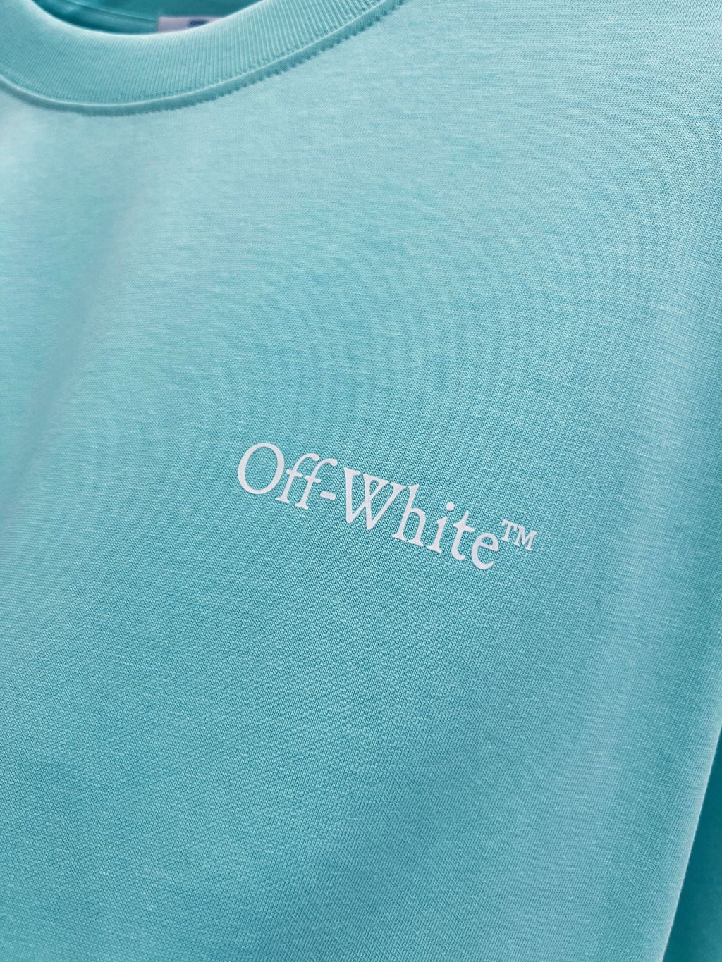 OFF-WHITE Arrow Print T-Shirts