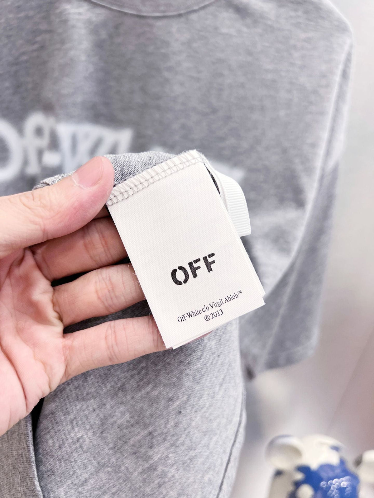 OFF-WHITE Diag Spray Tee