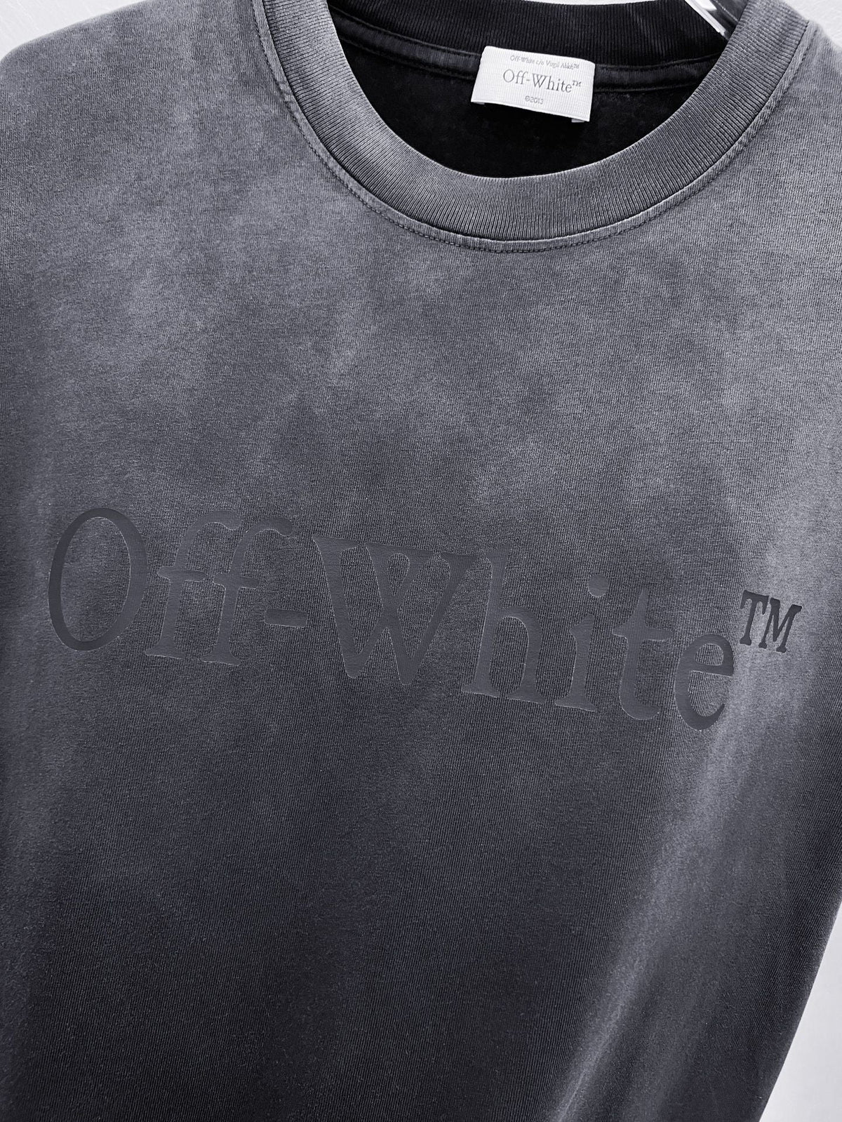 OFF-WHITE Laundry Skate Logo Tee